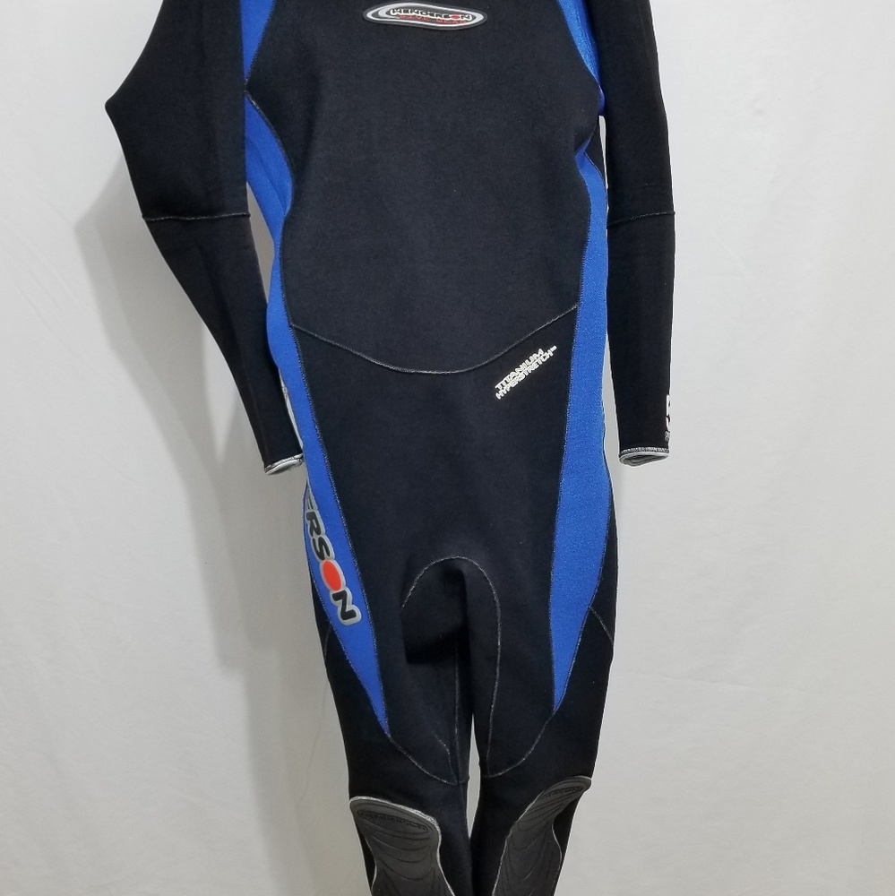 2 or 3 mil full wetsuit